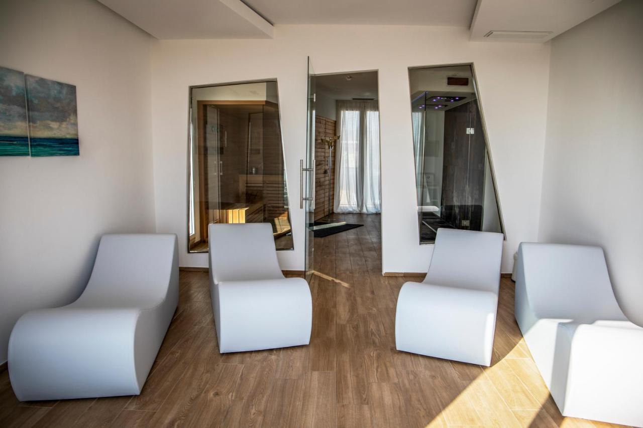 One Design Hotel Rimini Esterno foto