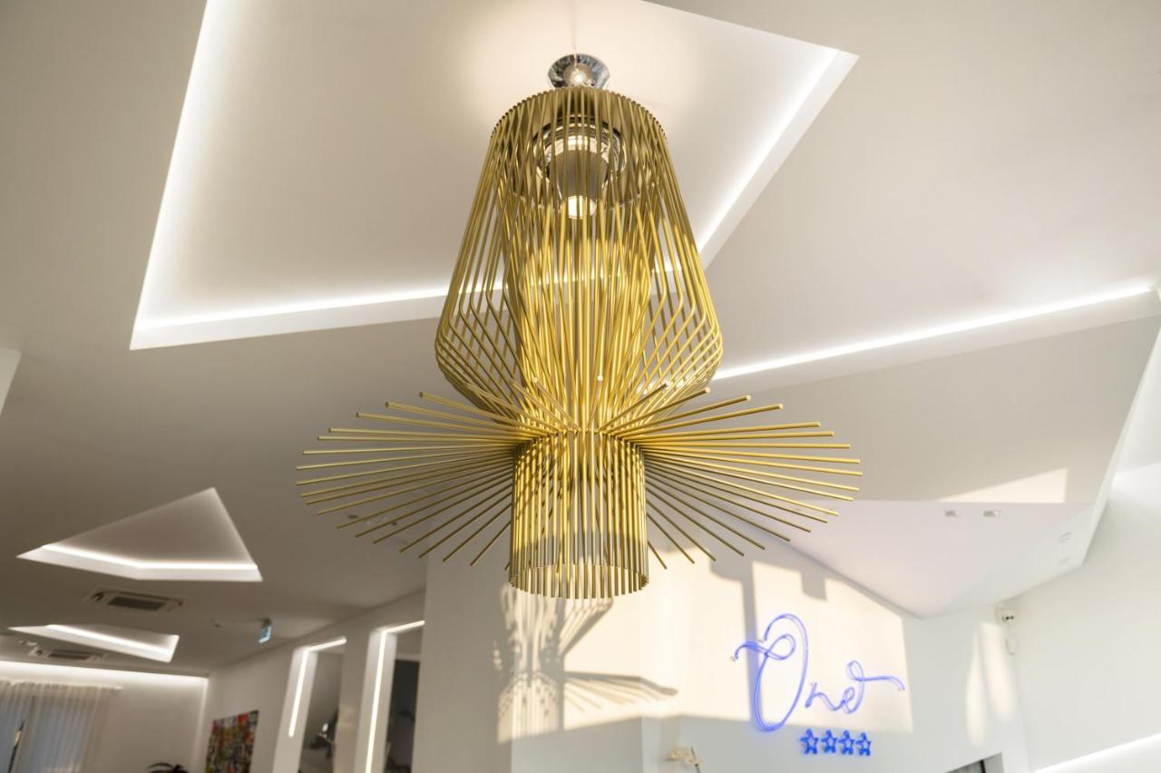 One Design Hotel Rimini Esterno foto