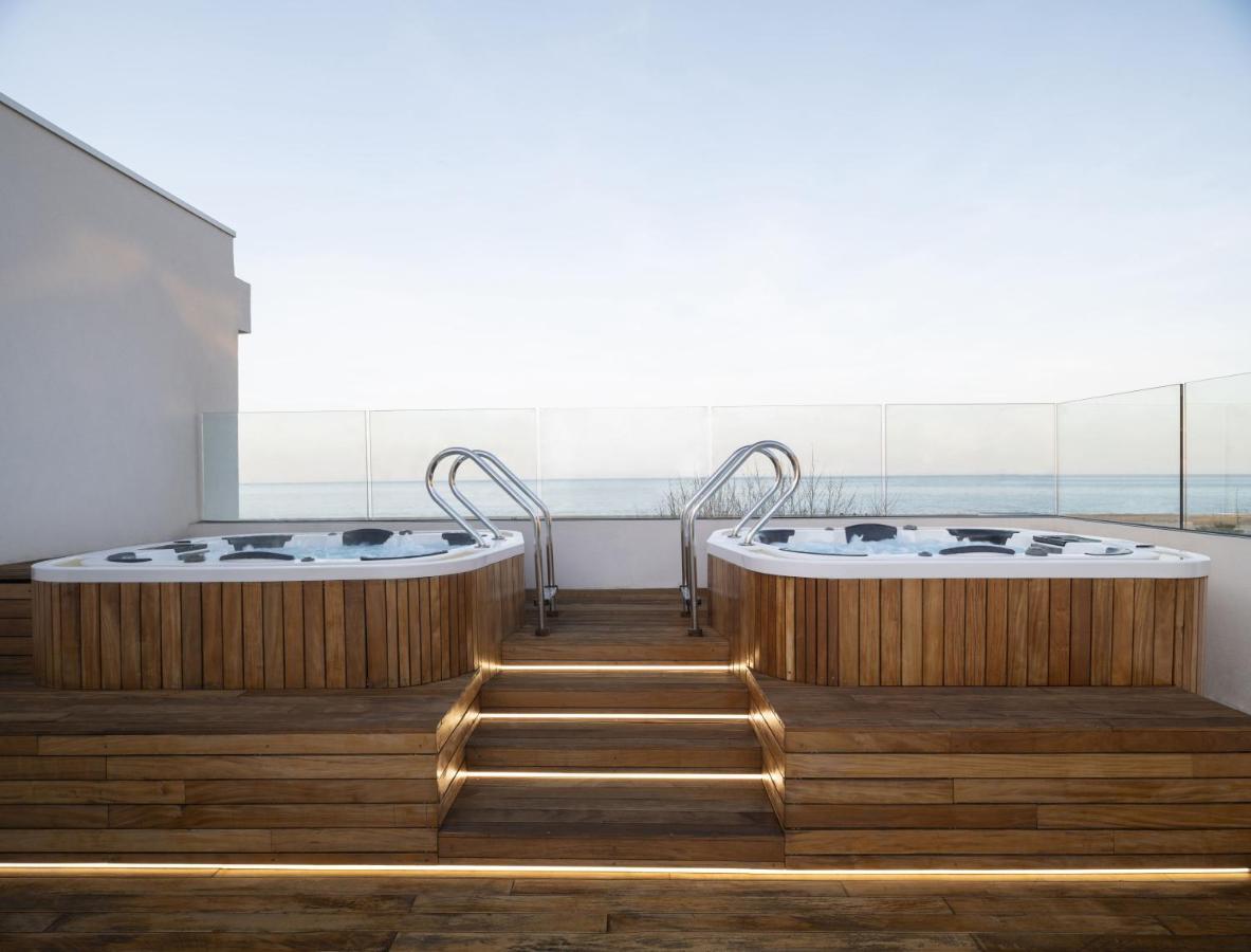 One Design Hotel Rimini Esterno foto